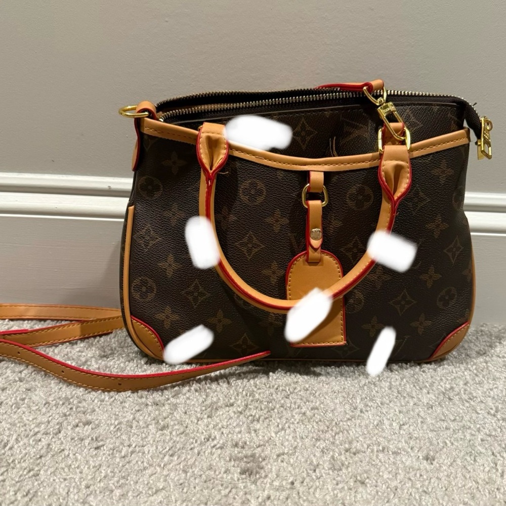 Elegant Brown Handbag PLEASE READ✨